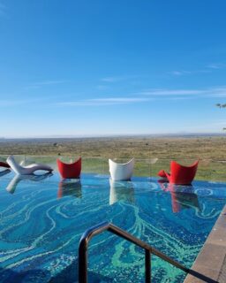 Poolside with a view! Lounge by the pool, bask in the sun and soak in the breathtaking views of the park as you sip on our signature cocktails at Sky Lounge. 

To reserve a table at Sky Lounge, call +254 731 564578.

#EmaraOleSereni #SkyLounge #BestHotelInNairobi