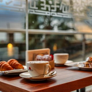 Mondays are better with good coffee and something freshly baked. Ease into the week at Karibu Café for a great start. 

To reserve a table, call +254 731 436571.

#EmaraOleSereni #KaribuCafe #BestHotelInNairobi