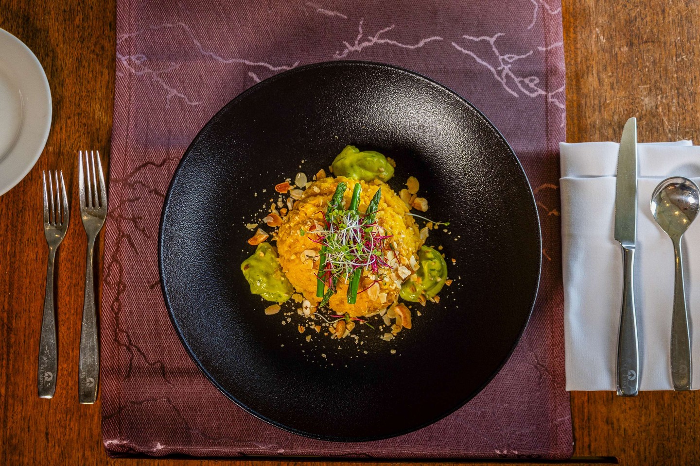 Dine with us at Acacia Restaurant and explore our vegan specials. Because great dining doesn't always mean compromise. 

To reserve a table at Acacia Restaurant, call +254 731 436 571.

#EmaraOleSereni #AcaciaRestaurant #BestHotelInNairobi