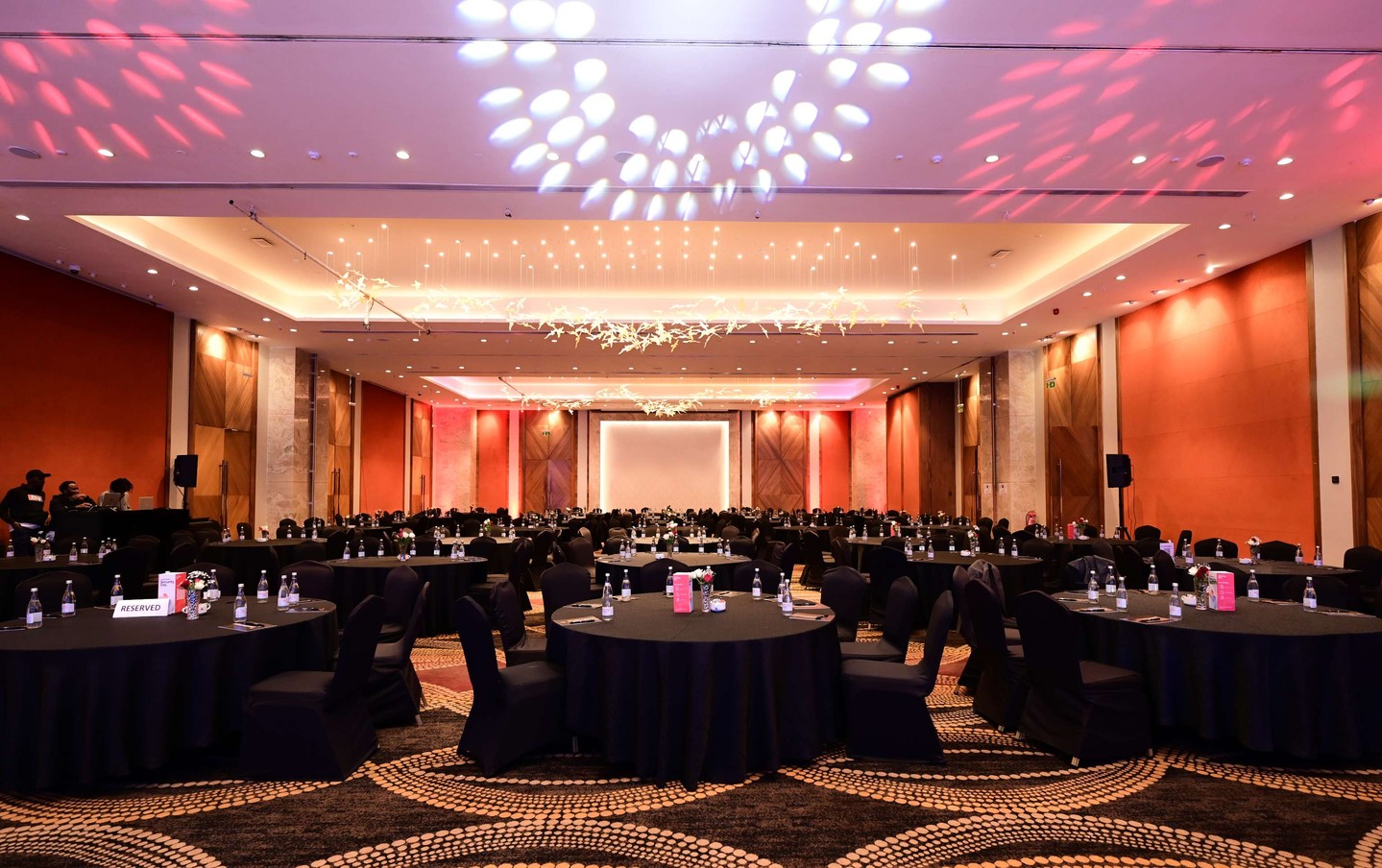 From corporate galas to timeless celebrations, Mara Ballroom delivers elegance at every turn. Host your meetings with us, and make them memorable.

To book a meeting, call +254 732 191000.

#EmaraOleSereni #MaraBallroom #BestHotelInNairobi