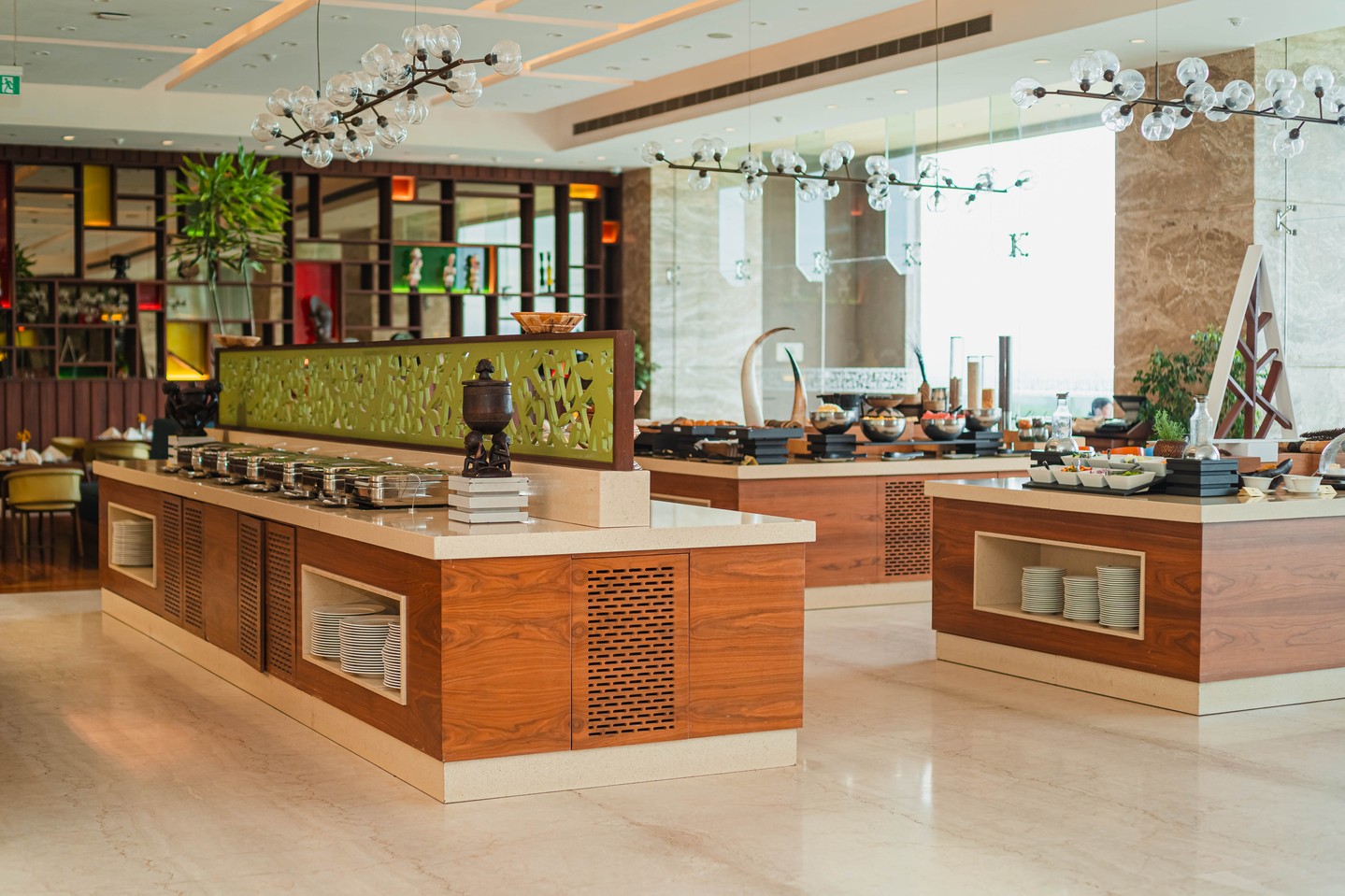 Nothing beats a luncheon at Acacia Restaurant on a Sunday afternoon. From the culinary journey to the cozy ambience and breathtaking views, it's the perfect way to unwind the weekend.

To reserve a table, call +254 731 436571. 

#EmaraOleSereni #AcaciaRestaurant #BestHotelInNairobi