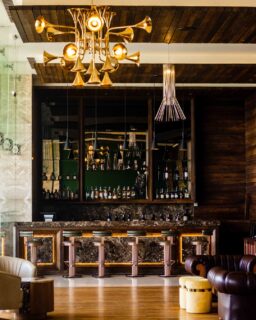 Ease into the week ahead with an evening of effortless sophistication. Whether you're toasting the weekend or preparing for the days ahead, Oasis Lounge offers the perfect setting to unwind over expertly crafted cocktails.

To reserve a table, call +254 731 436 032.

#OasisLoungeBar #EmaraOleSereni #BestHotelInNairobi
