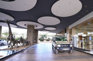 A stay with us is not complete without a safari adventure in the park! Enjoy seamless pick-up and drop-offs from the lobby, ready to take you into the wild and explore the wonders of the park and the city.

For more information, call +254 732 191 000.

#EmaraOleSereni #GameDrive #BestHotelInNairobi