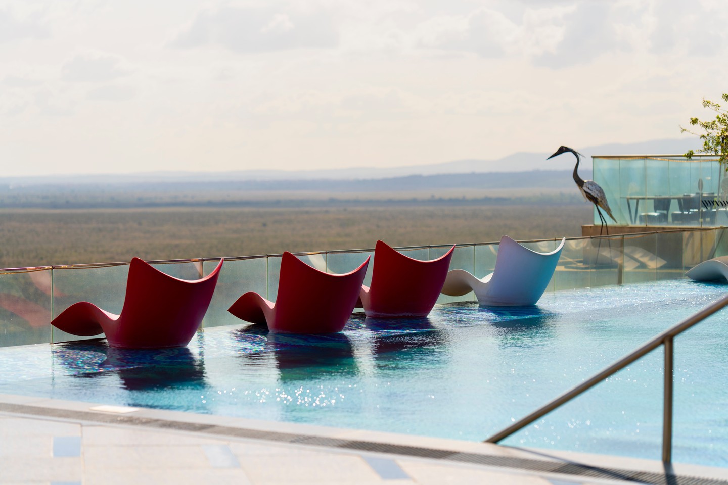 Friday looks better with a view! Join us this evening and all through the weekend at Sky Lounge and enjoy world class hospitality, breathtaking park and city views, signature specials and electric entertainment.

To reserve a table, call +254 731 564578.

#EmaraOleSereni #SkyLounge #BestHotelInNairobi