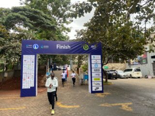 The road to race day starts long before the starting line. We joined Standard Chartered Nairobi Marathon community for a pre-marathon activation over the weekend. 

We are proud to be part of the journey. See you at the starting line! 

#EmaraOleSereni #OleSereni #StandardCharteredNairobiMarathon